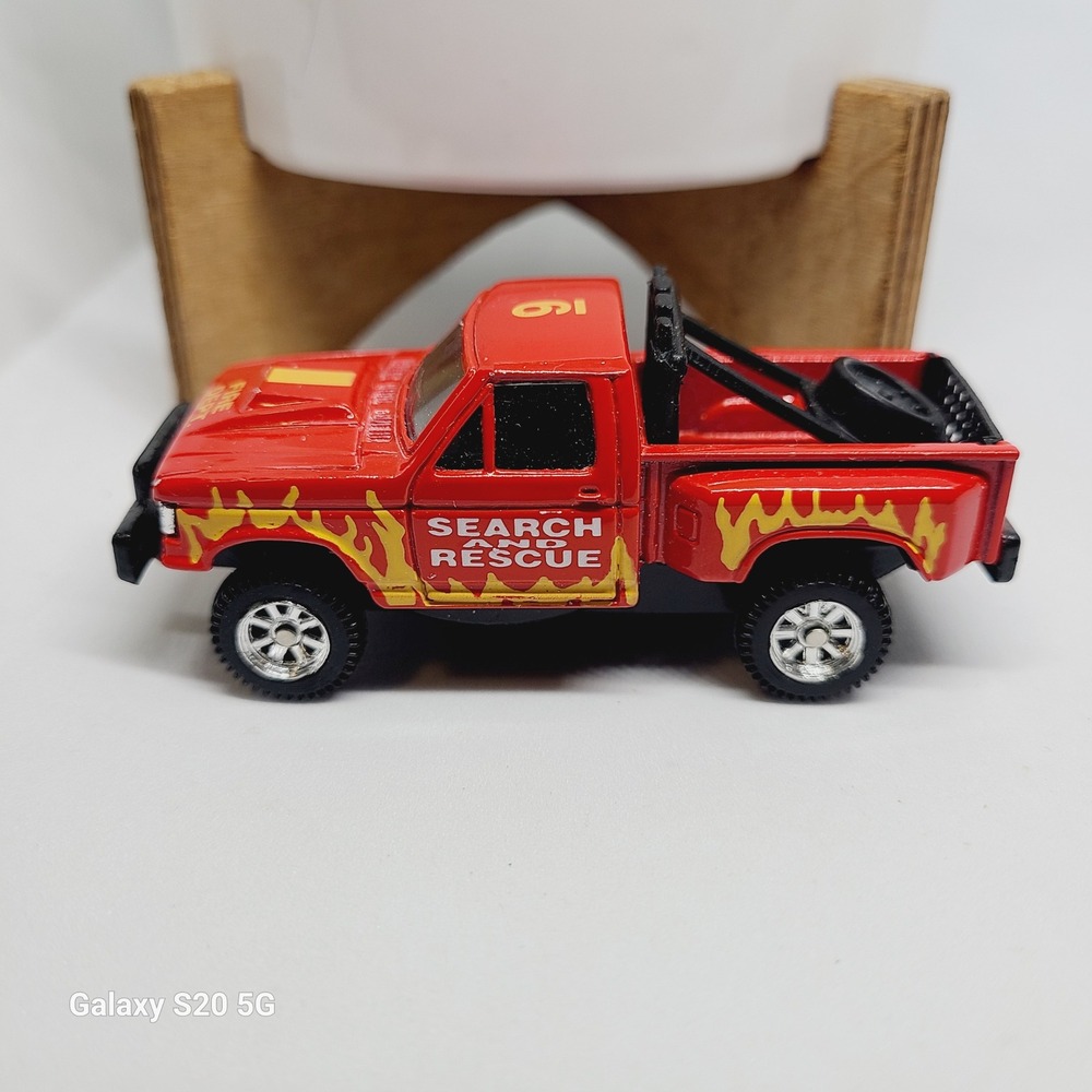 Vintage Red‎ Fire Dept Search Rescue Toy Truck Car Number 6